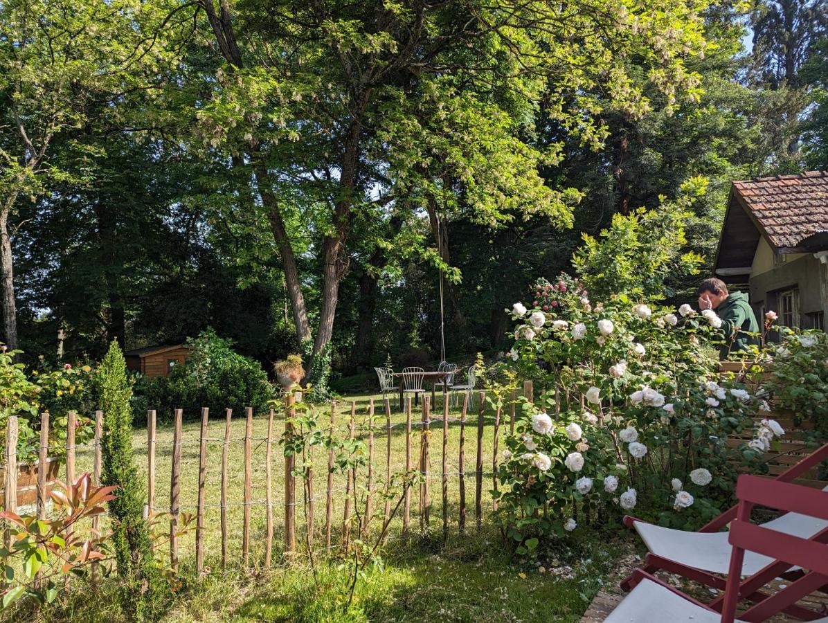 L'Annexe De La Verrerie Cognac Bagian luar foto